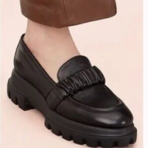 $470 AGL Celeste Lug Platform Loafer PLATFORM BLACK LEATHER EU 38/ US 8